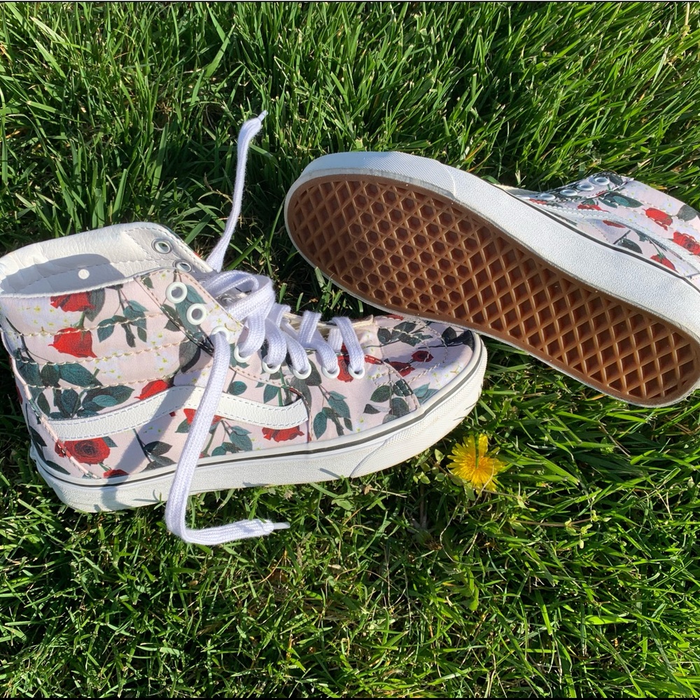 Vans Sk8-Hi Authentic Roses Sneakers/Shoes